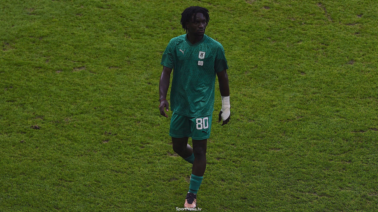 Peter Agba prošao prilagodbu, dobiva sve veću minutažu, Raul Florucz oporavio se od ozljede, dvojica najboljih igrača 1.NL budućnost su Olimpije iz Ljubljane. Goran Boromisa: Zadovoljni smo s obojicom, dobri igrači na koje klub računa 